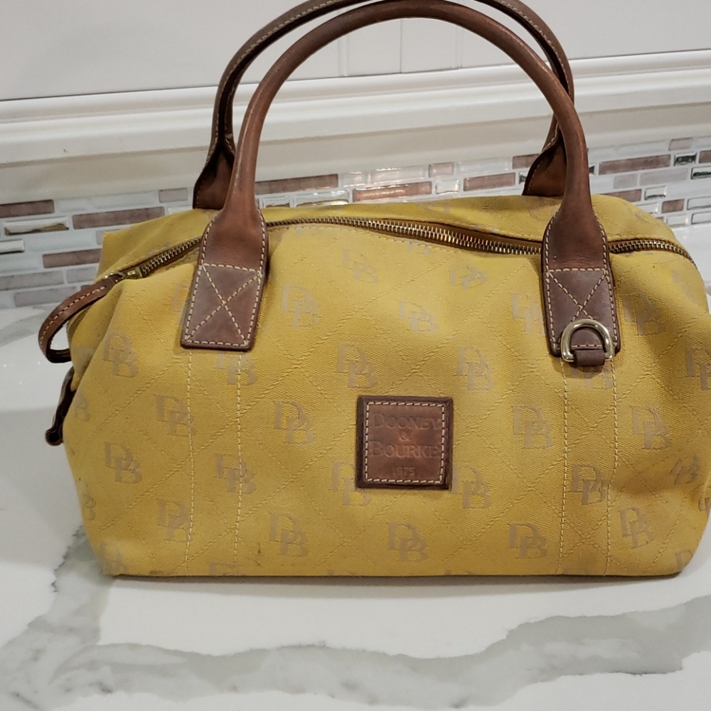 Dooney & Bourke - Picture 2 of 11